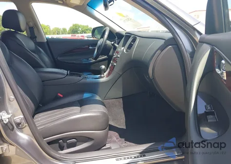 2017 Infiniti Qx50 z USA, uszkodzony, nr VIN JN1BJ0RP4HM389738